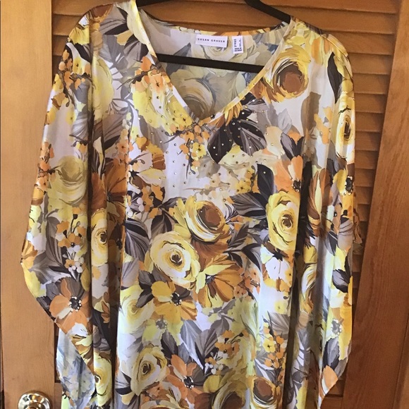 Scarf top - Picture 1 of 1